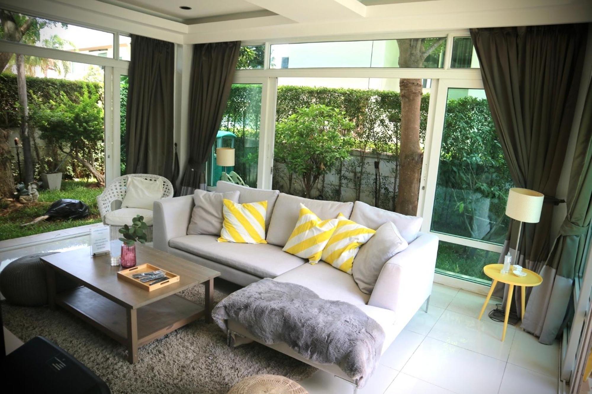 Villa Poolvillapattaya Next To The Sea *